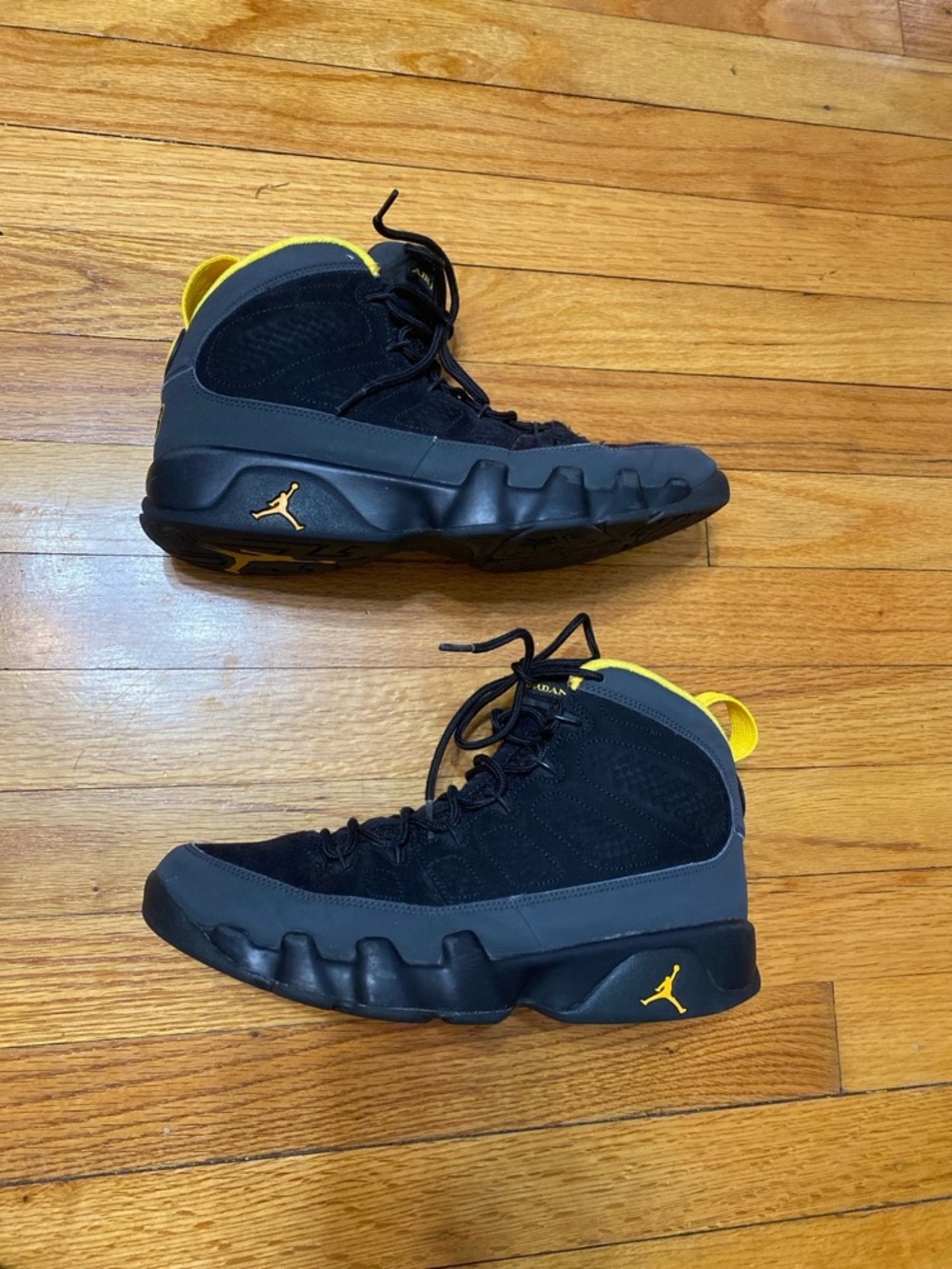 Air Jordan 9 Retro boots NRG university gold